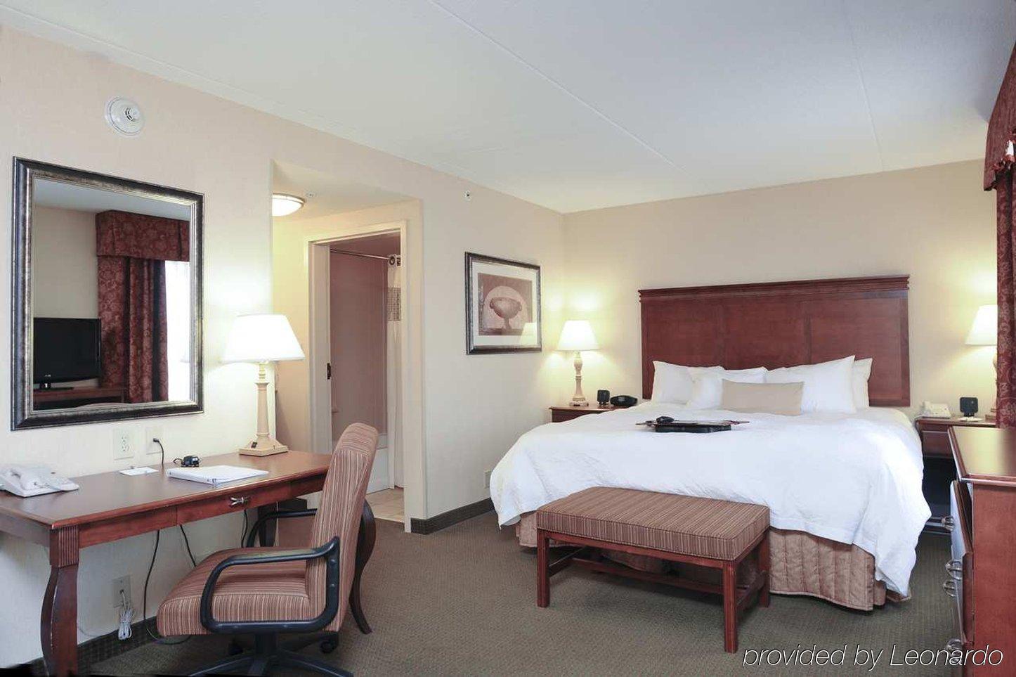 Hampton Inn & Suites Cincinnati-Union Centre West Chester Zimmer foto